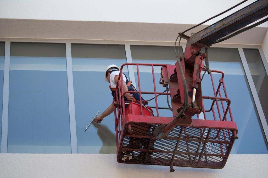 Commercial window cleaning in Aurora, CO